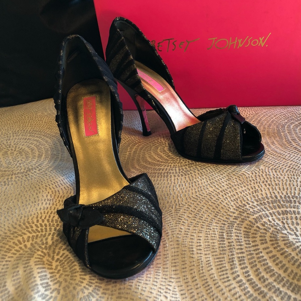 Betsey Johnson heels 7-1/2